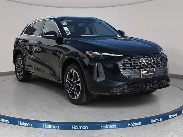 2025 Audi Q5 40 Premium's photo