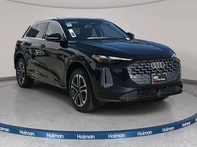 2025 Audi Q5 40 Premium's photo