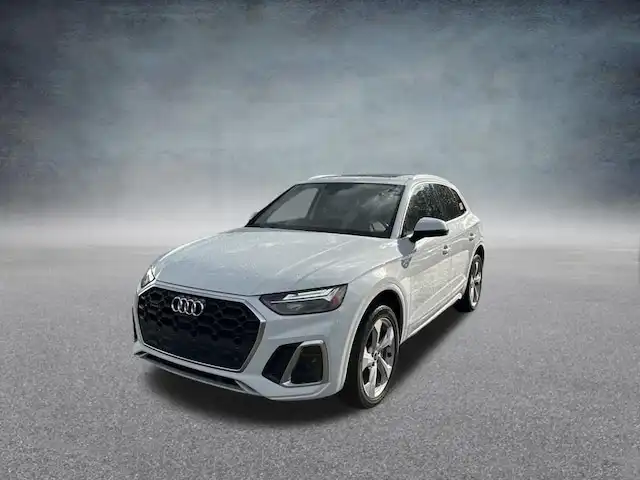 2024 Audi Q5 45 Premium Plus's photo