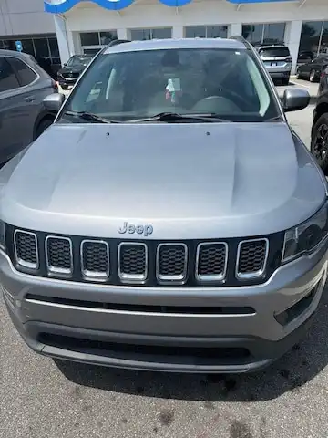2018 Jeep Compass Latitude's photo