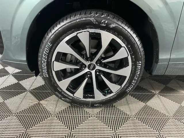 2026 Audi Q3 S Line quattro photo 5