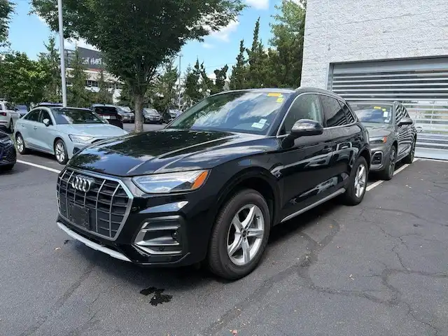 2024 Audi Q5 40 Premium's photo
