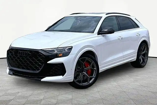 2026 Audi RS Q8 Base's photo