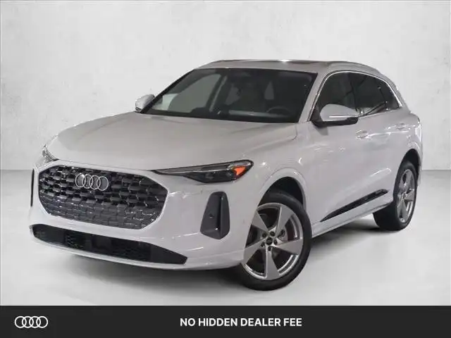2025 Audi Q5 40 Premium Plus's photo