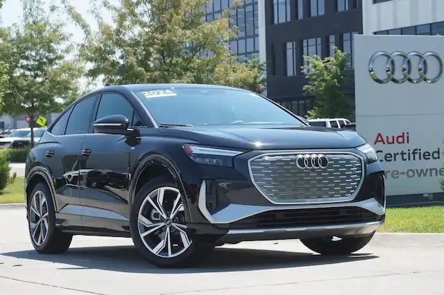 2024 Audi Q4 Sportback e-tron 55 Premium Plus quattro's photo
