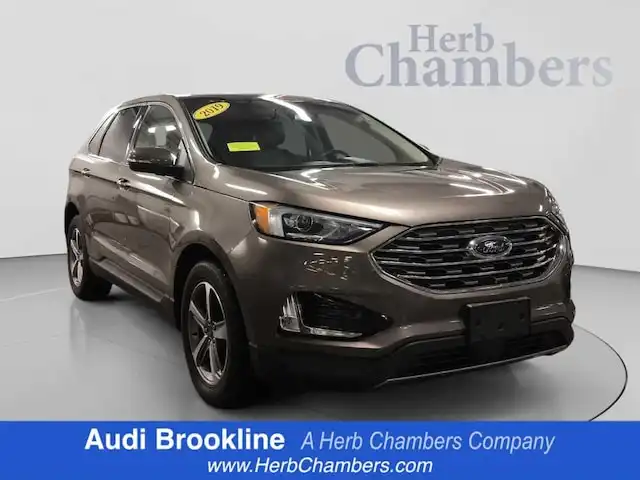 2019 Ford Edge SEL AWD's photo