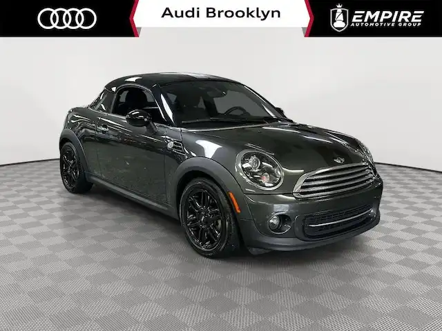 2014 MINI Cooper Base's photo