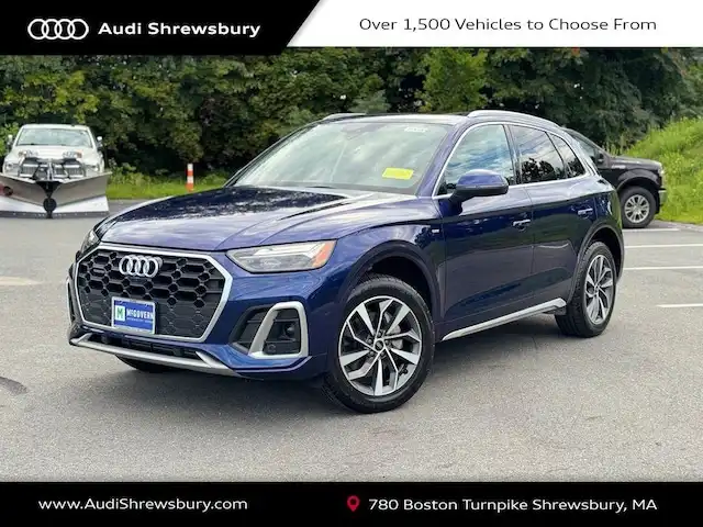 2023 Audi Q5 45 Premium Plus's photo