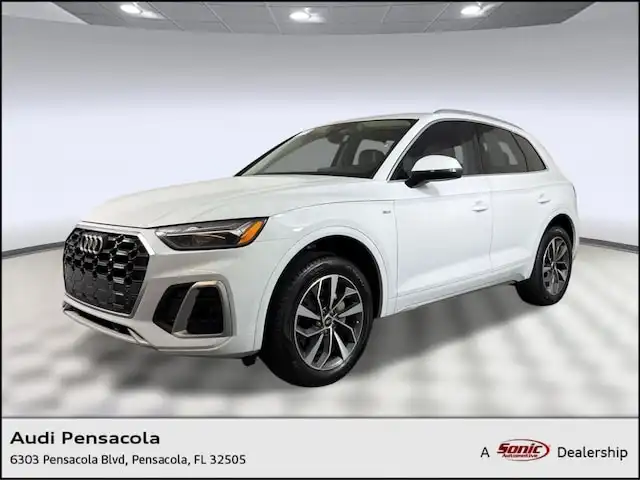 2023 Audi Q5 45 Premium's photo