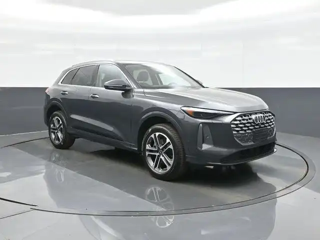 2025 Audi Q5 40 Premium's photo