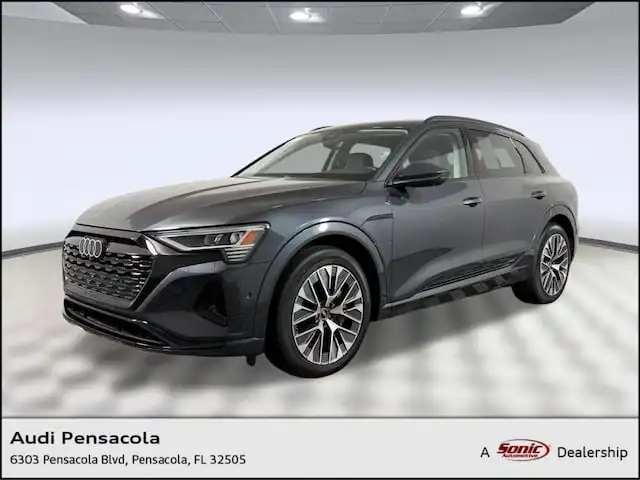 2024 Audi Q8 e-tron 114 kWh Premium Plus quattro 55's photo