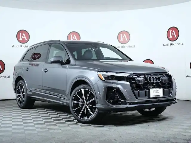 2026 Audi Q7 45 Premium Plus quattro Tiptronic's photo