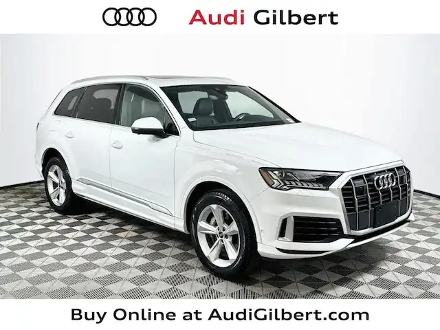 2023 Audi Q7 45 Premium Plus quattro Tiptronic's photo