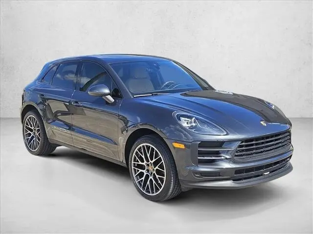 2020 Porsche Macan Base photo 3