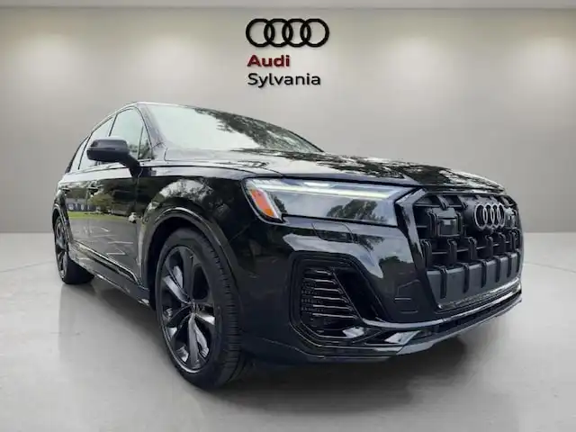 2025 Audi Q7 55 Premium Plus quattro Tiptronic's photo