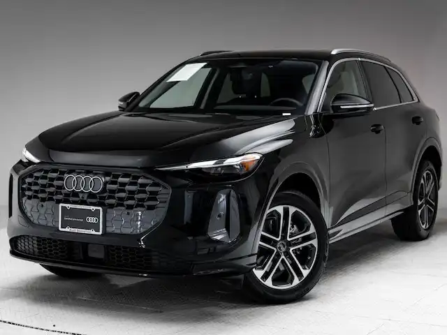 2025 Audi Q5 40 Premium's photo