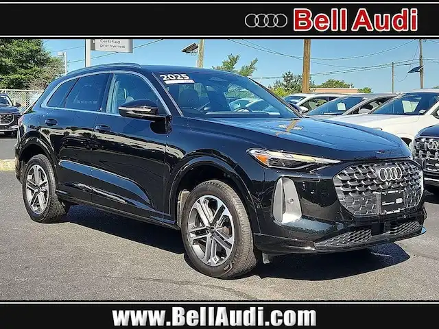 2025 Audi Q5 40 Premium's photo