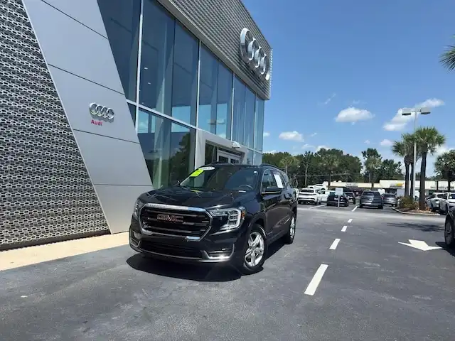 2022 GMC Terrain SLE FWD's photo
