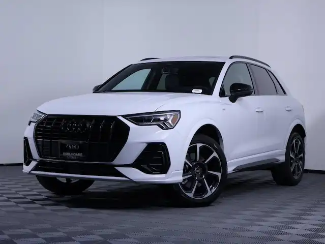 2025 Audi Q3 45 TFSI S Line Premium Plus quattro's photo
