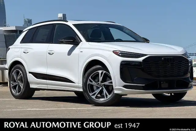 2027 Audi Q6 e-tron Premium Plus quattro's photo