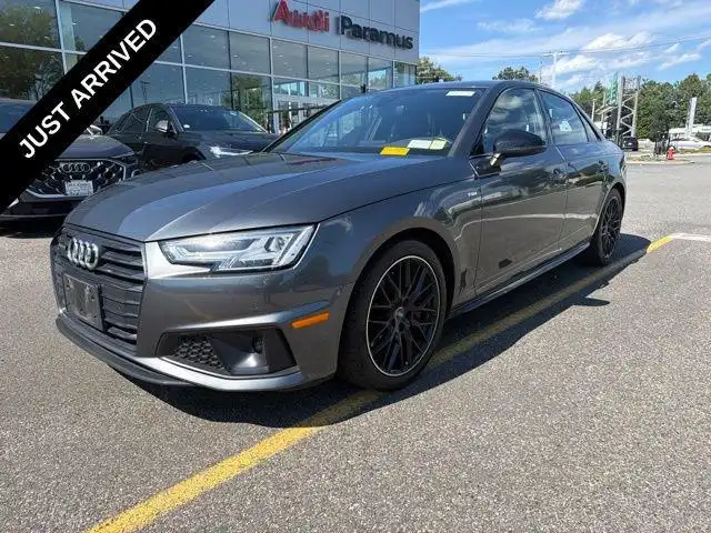 2019 Audi A4 2.0T quattro S tronic Premium Plus's photo