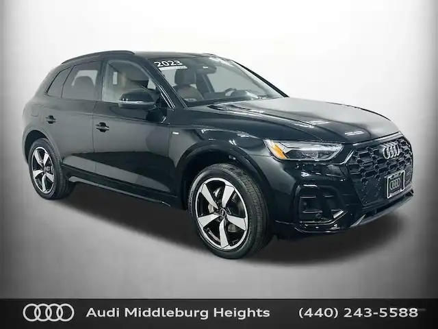 2023 Audi Q5 45 Premium Plus's photo