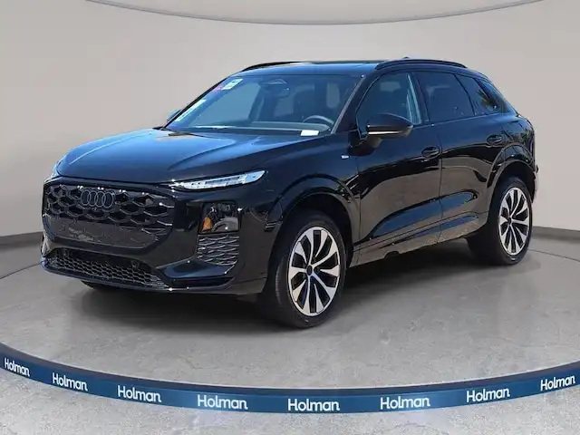 2026 Audi Q3 S line quattro's photo