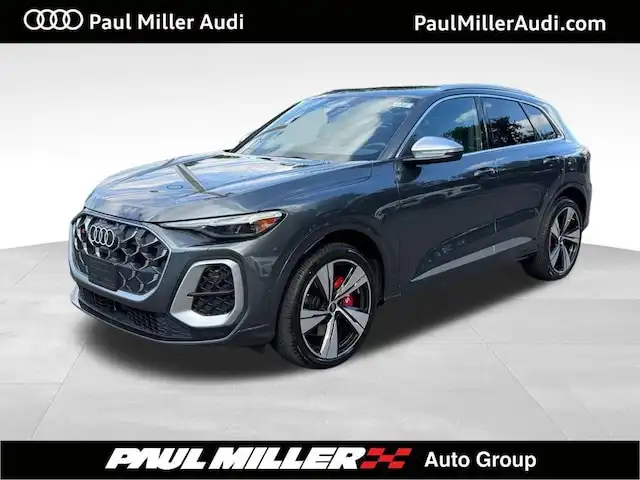 2026 Audi SQ5 Premium quattro's photo