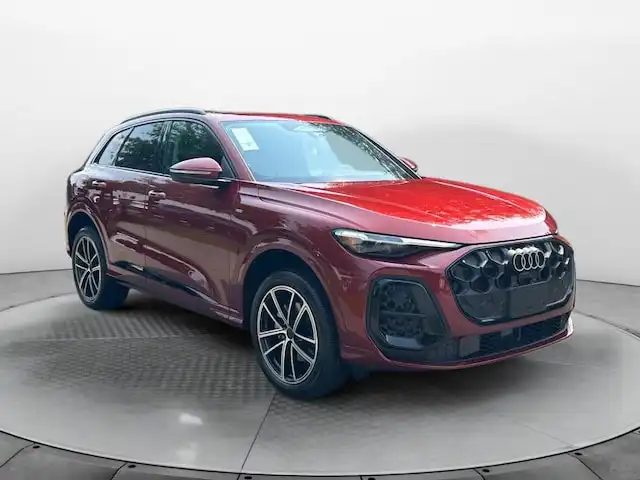 2026 Audi Q5 Premium Plus quattro's photo