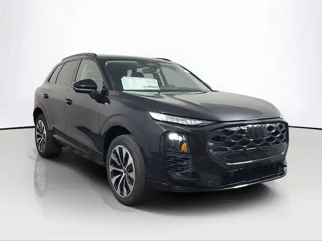 2026 Audi Q3 S line quattro's photo