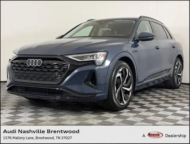 2024 Audi Q8 e-tron 114 kWh Premium Plus quattro 55's photo