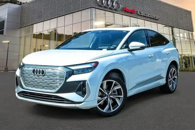 2023 Audi Q4 Sportback e-tron 50 Premium quattro's photo