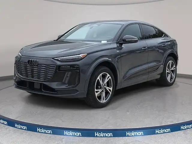 2027 Audi Q6 Sportback e-tron Premium Plus quattro's photo