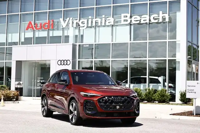 2026 Audi SQ5 Premium Plus quattro's photo