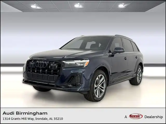 2025 Audi Q7 45 Premium quattro Tiptronic's photo