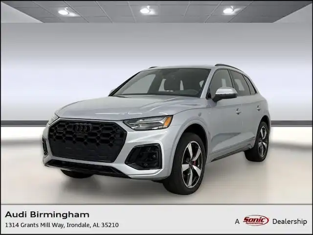 2024 Audi Q5 45 Premium Plus's photo