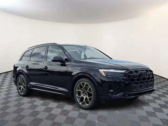 2026 Audi Q7 55 S Line Premium Plus quattro Tiptronic's photo