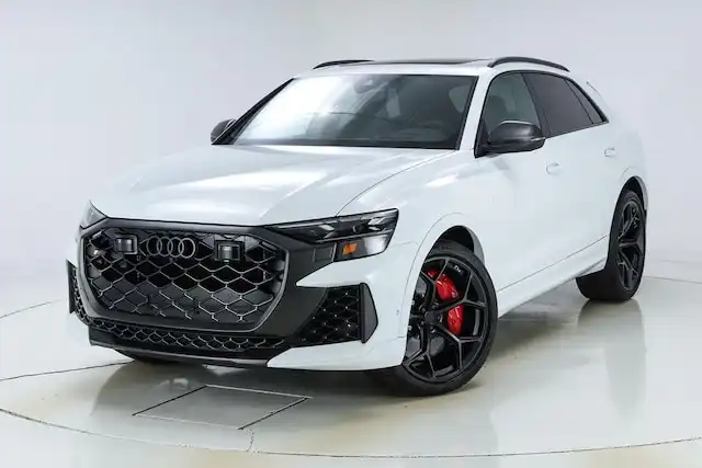 2026 Audi RS Q8 Base's photo