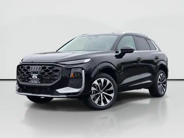 2026 Audi Q3 S Line quattro's photo