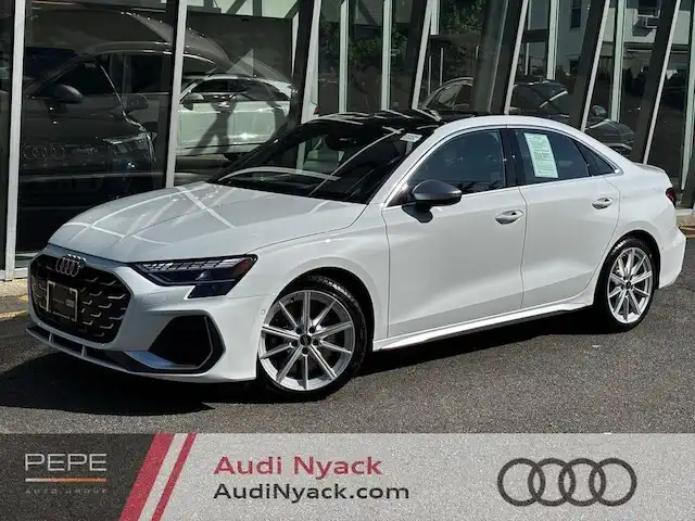 2025 Audi S3 2.0 TFSI Premium Plus quattro S tronic's photo