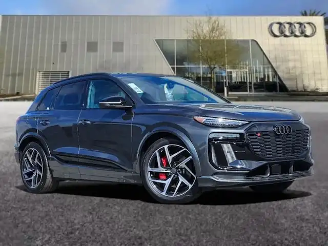 2027 Audi SQ6 e-tron Premium Plus quattro's photo