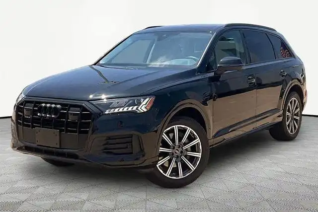2023 Audi Q7 45 Premium Plus quattro Tiptronic's photo