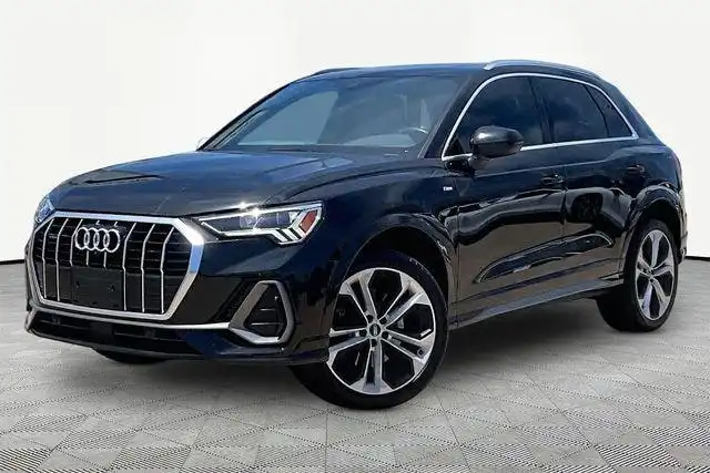 2021 Audi Q3 45 TFSI S Line Premium Plus quattro's photo