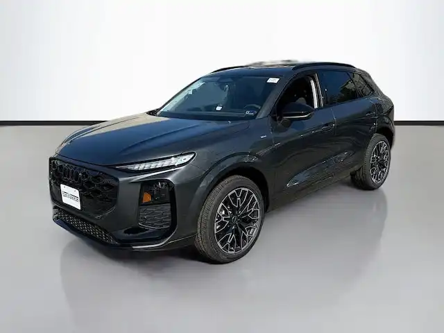 2026 Audi Q3 S Line quattro's photo