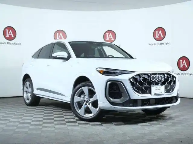 2026 Audi Q5 Sportback Premium Plus quattro's photo