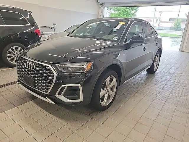 2024 Audi Q4 e-tron 55 Premium Plus quattro's photo
