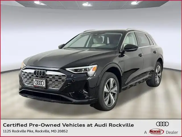 2024 Audi Q8 e-tron 114 kWh Premium Plus quattro 55's photo
