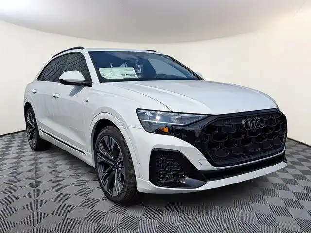 2026 Audi Q8 55 Premium Plus quattro Tiptonic's photo