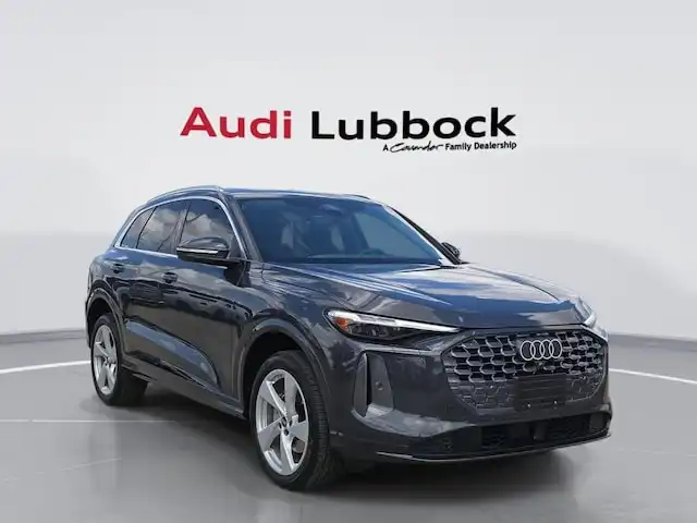 2025 Audi Q5 40 Premium Plus's photo