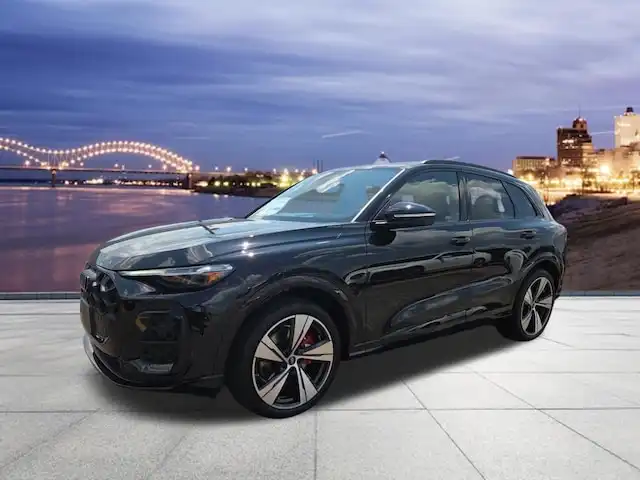 2026 Audi SQ5 Prestige quattro's photo